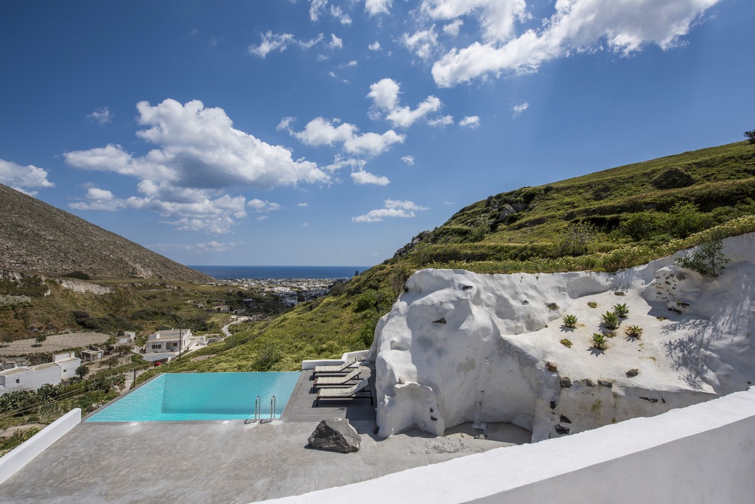 Click to enlarge image Luxury_Santorini_Villas_Narcissus_101.jpg