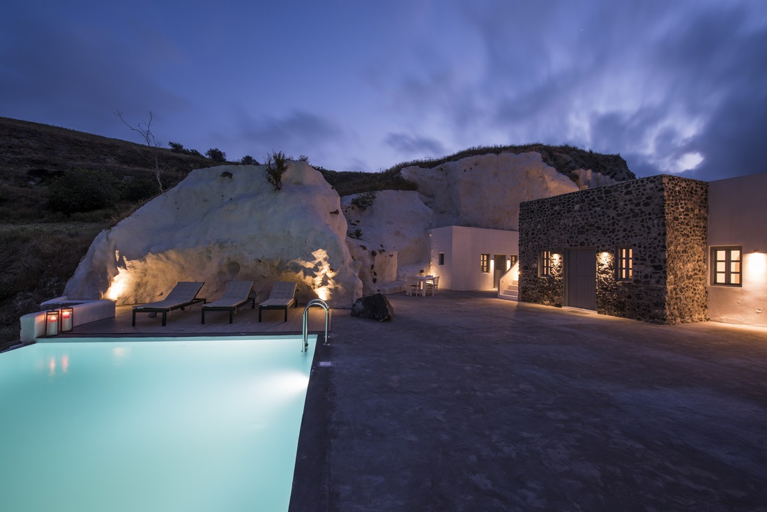 Click to enlarge image Luxury_Santorini_Villas_Narcissus_108.jpg