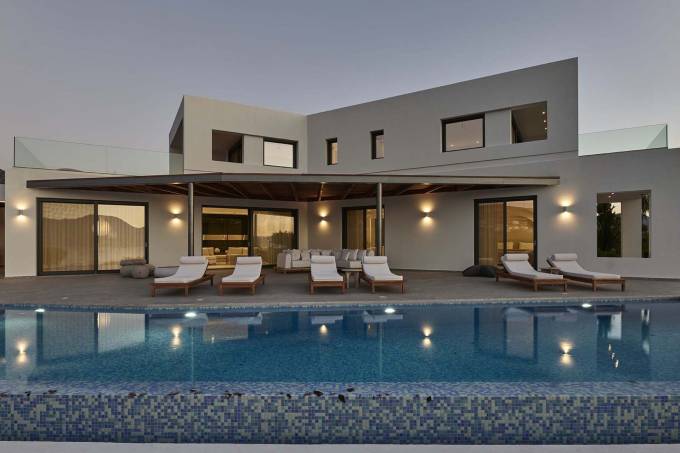 Crete luxury villa Serenelle in Ammoudara